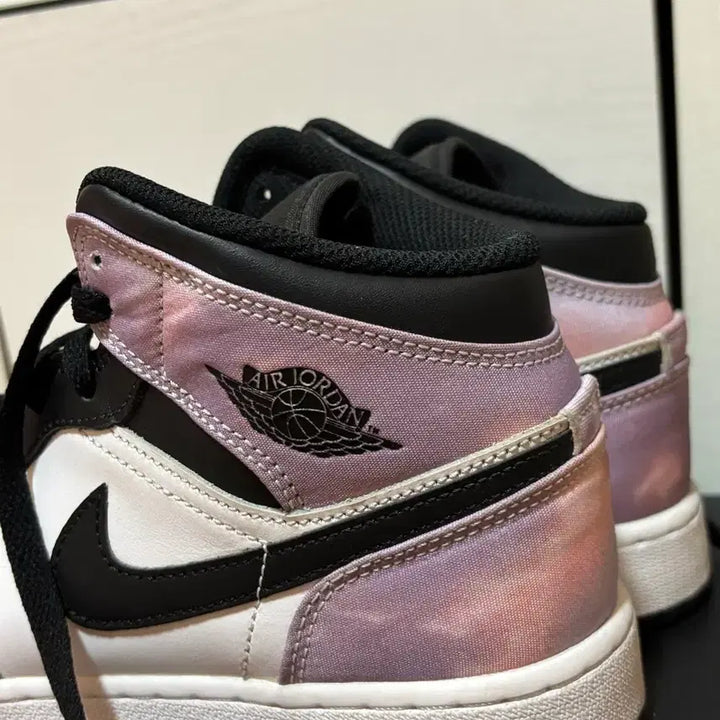 [BUNJANG] Nike Air Jordan 1 Mid Tie-Dye Sneakers / 풀박 나이키 에어 조던 1 미드 타이다이235-240mm