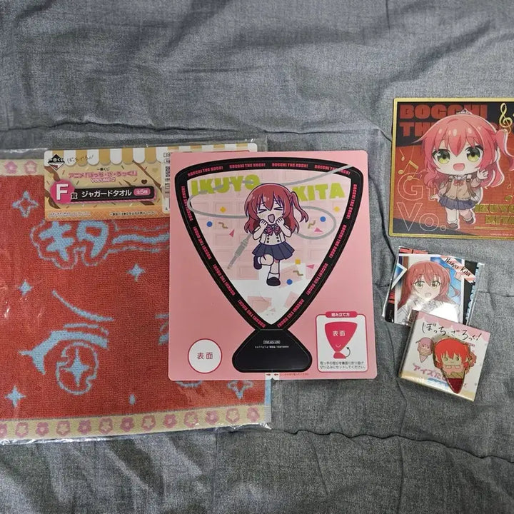 [BUNJANG] Bocchi the Rock! Ikuyo Kita Merchandise Bundle Set / 급처 봇치더락 키타 이쿠요 굿즈 일괄 처분