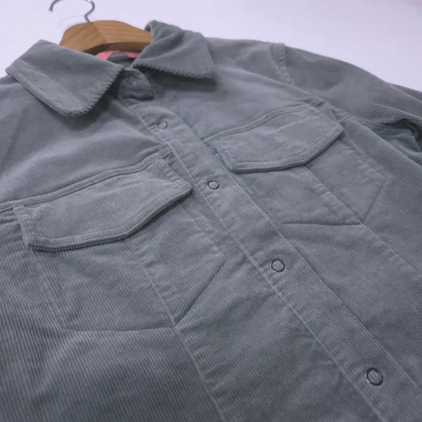 [SOLD OUT] 반에이크) 24FW 거의새거 여성 골덴 셔츠 -55