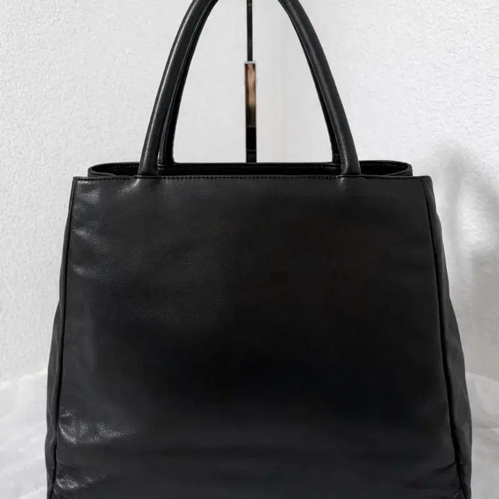 [BUNJANG] Prada Nappa Leather Handbag / (백화점정품PRADA) 프라다 나파가죽 핸드백(도트백)