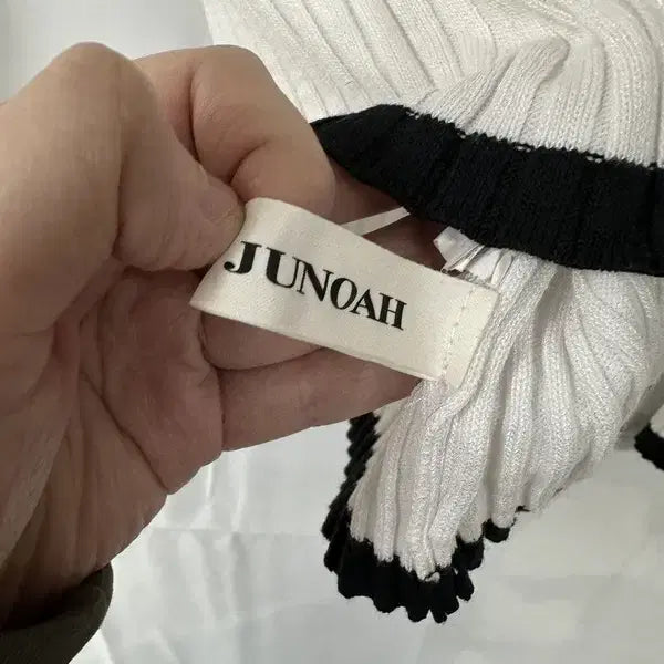 [BUNJANG] JUNOAH Cream Round Knit Top / [XXS] JUNOAH 라운드 골지니트 크림