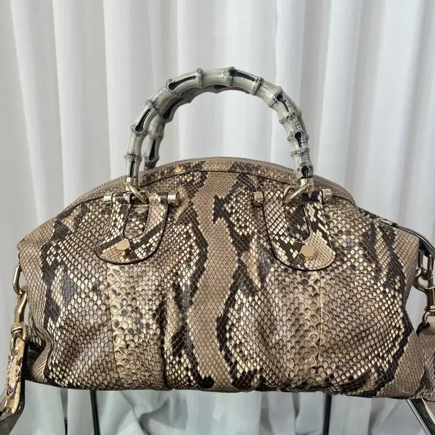 [BUNJANG] Gucci GG Beige Snakeskin Bamboo Handle Tote Bag / 구찌 GG 베이지 스네이크스킨 뱀부 핸들 토트백