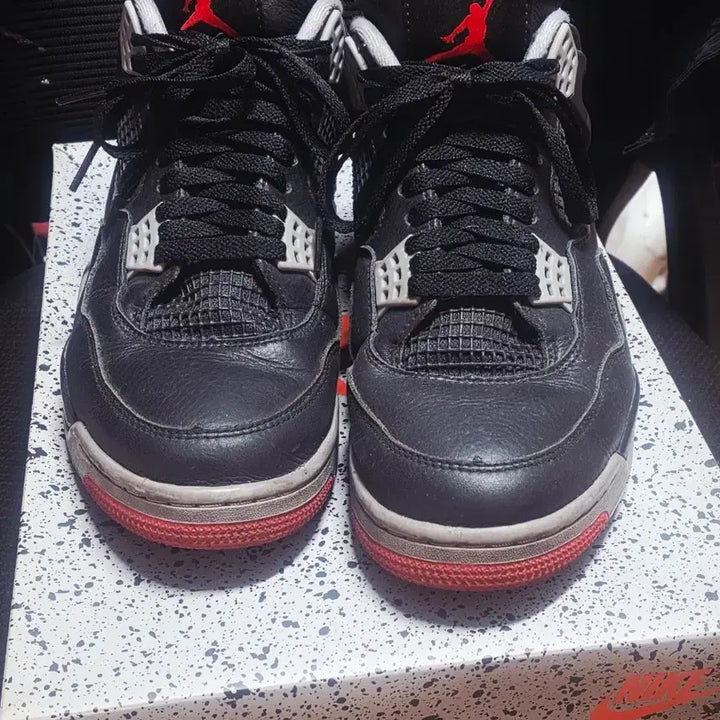 [BUNJANG] Nike Jordan 4 Bred Reimagined Sneakers / 조던4 리메이진 브레드