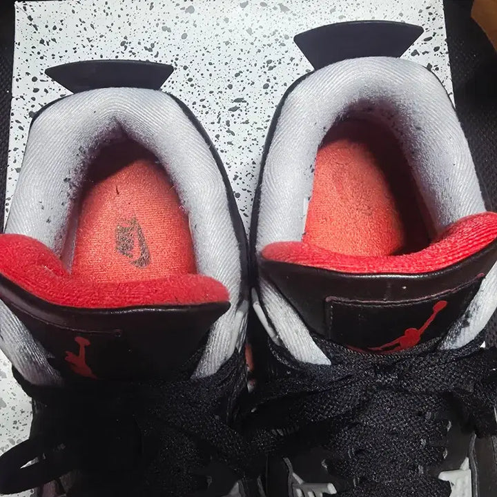 [BUNJANG] Nike Jordan 4 Bred Reimagined Sneakers / 조던4 리메이진 브레드