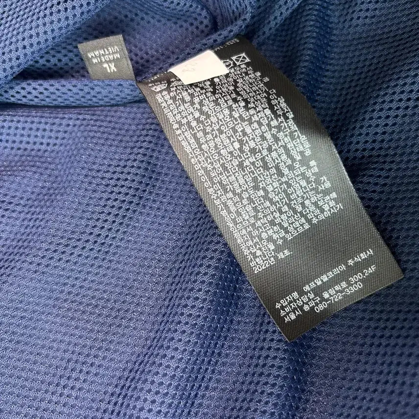 [BUNJANG] Uniqlo Windblock Windbreaker XL Navy / 유니클로 윈드블럭 윈드브레이커 XL사이즈 네이비