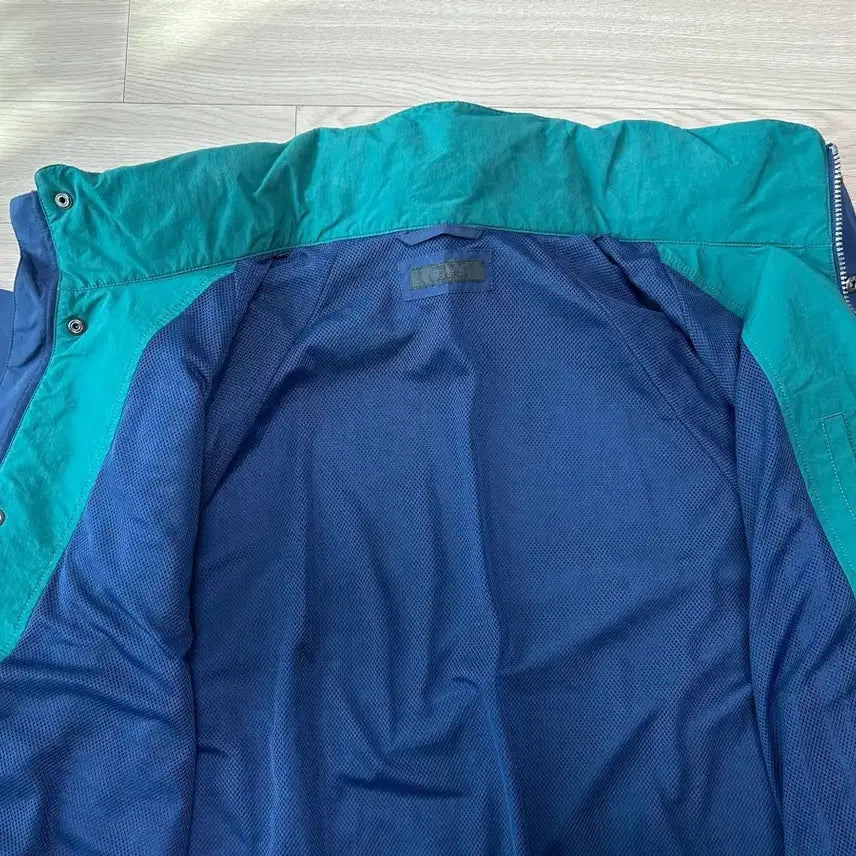 [BUNJANG] Uniqlo Windblock Windbreaker XL Navy / 유니클로 윈드블럭 윈드브레이커 XL사이즈 네이비