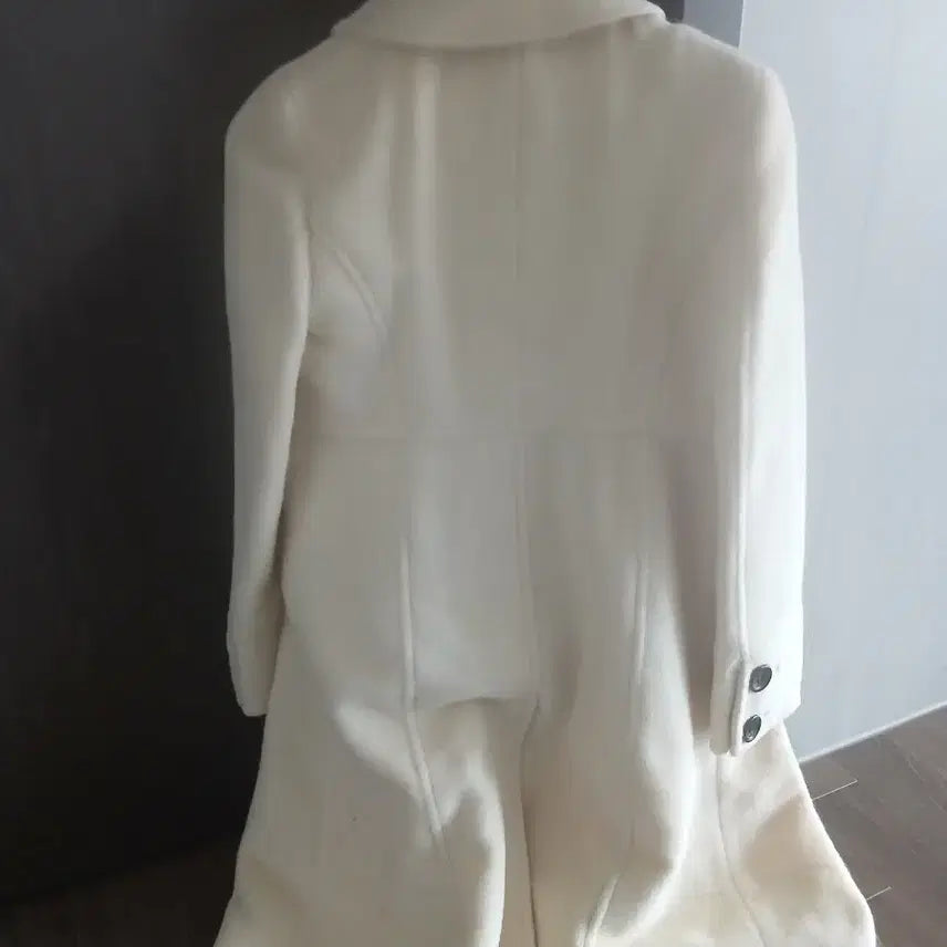 [BUNJANG] MCM Ivory Coat / mcm아이보리코트(정품)