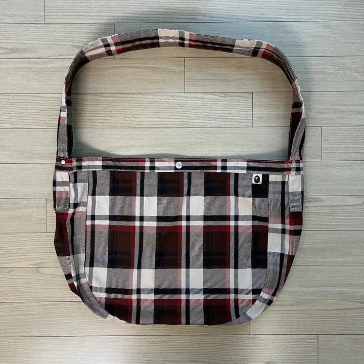 [BUNJANG] Bape Check Crossbody Bag / 베이프 체크 크로스백