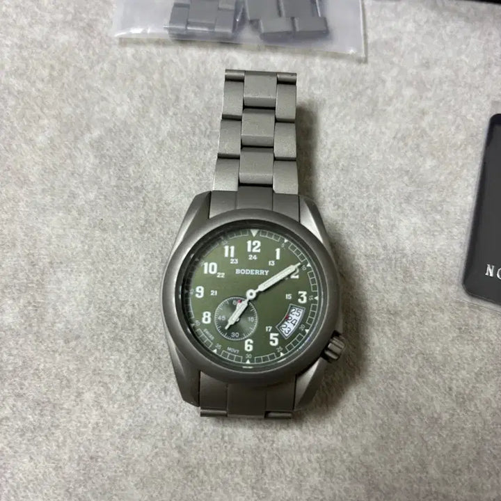 [BUNJANG] Boderry Titanium Wristwatch Full Package / 보더리 티타늄 손목시계 풀박스