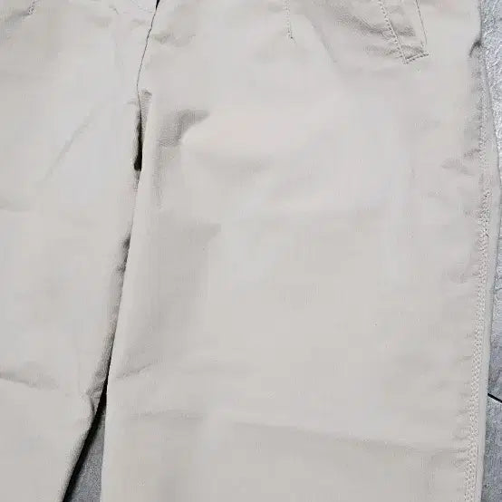 [BUNJANG] Line Beige Cotton Pants / 라인 베이지색 면바지