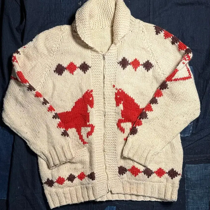 [BUNJANG] Vintage Horse Pattern Cowichan Sweater (Lightning Zipper) / (60s 라이트닝 지퍼) 빈티지 홀스 패턴 코위찬 스웨터 105-107