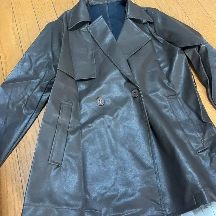 [BUNJANG] Brown Leather Double Trench Coat / 브라운 레더 더블 트렌치 코트