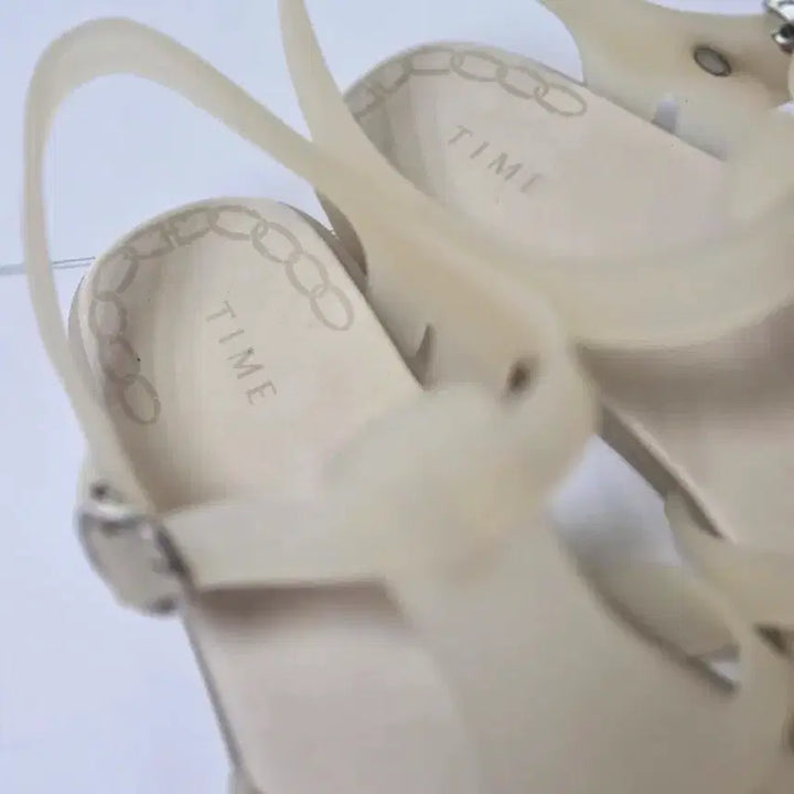 [BUNJANG] Hansome Time Jelly Shoes 240 / 한섬 타임 time 젤리슈즈 240