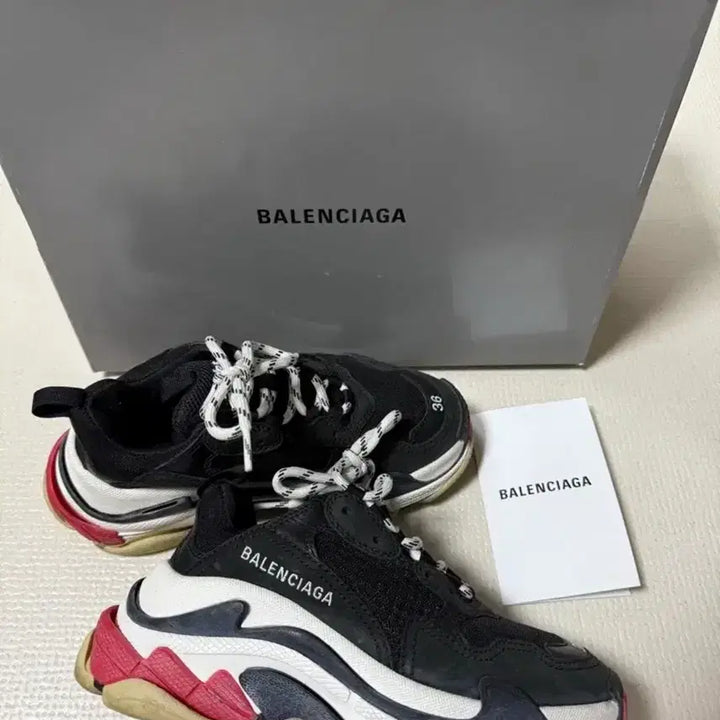 [BUNJANG] Balenciaga Triple S Black Sneakers / 110만원에구입/정품/발렌시아가 트리플 S 블랙 36 남여공용