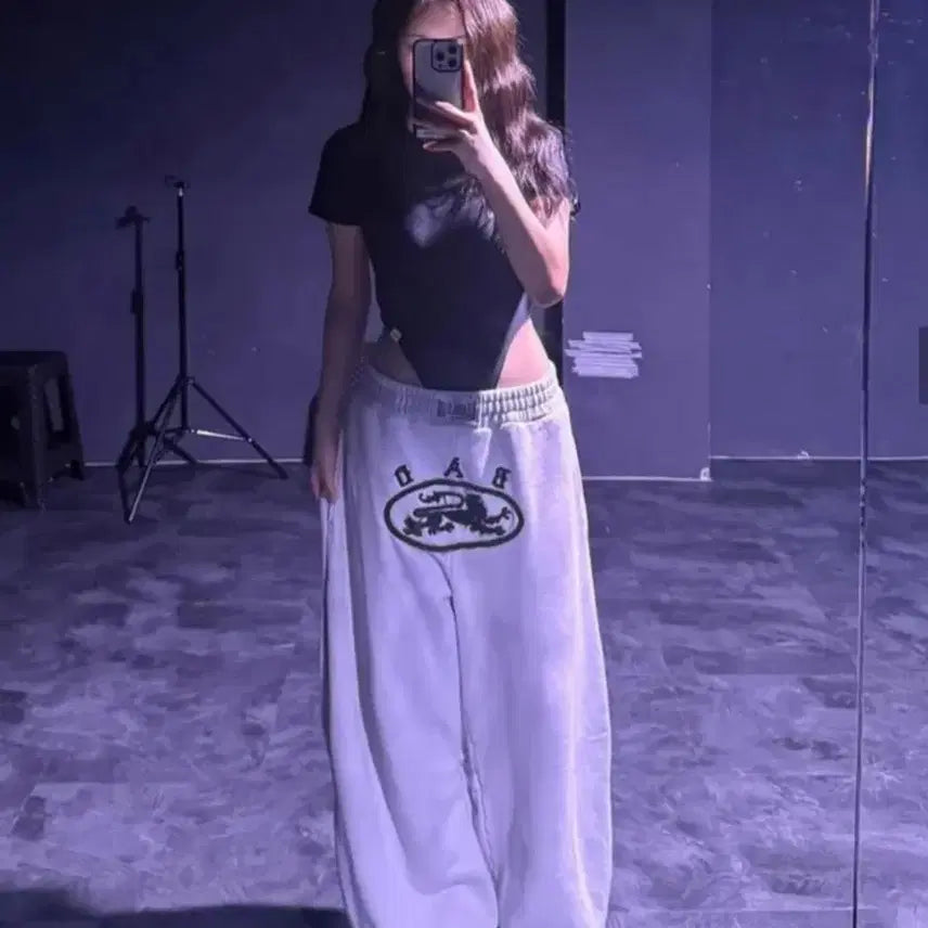 [BUNJANG] Badblood Lion Patch Jogger Pants / 배드블러드 라이온패치 조거팬츠