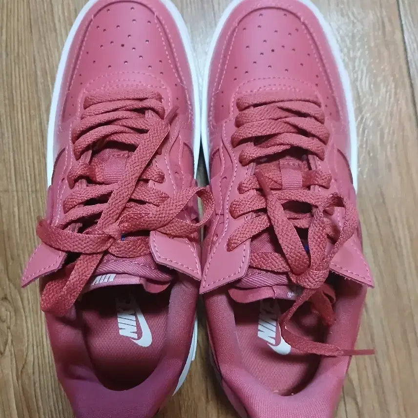 [BUNJANG] Nike Air Force 1 Low Fontanka (235) / 나이키 에어포스 1로우 폰탄카 235