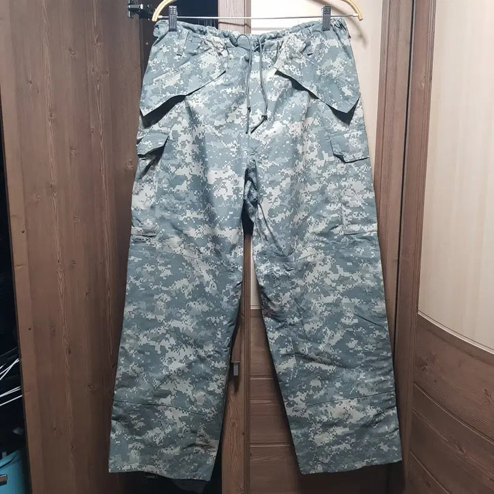 [BUNJANG] Gore-Tex ACU Outer Pants / 고어텍스 /미군 ACU 외피팬츠/USA /토225-안