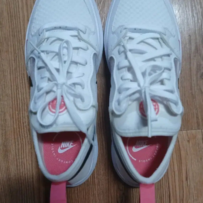 [BUNJANG] Nike Court Vision Alta Sneakers 245 / 나이키 코트비젼 1 알타 키높이 스니커즈 245