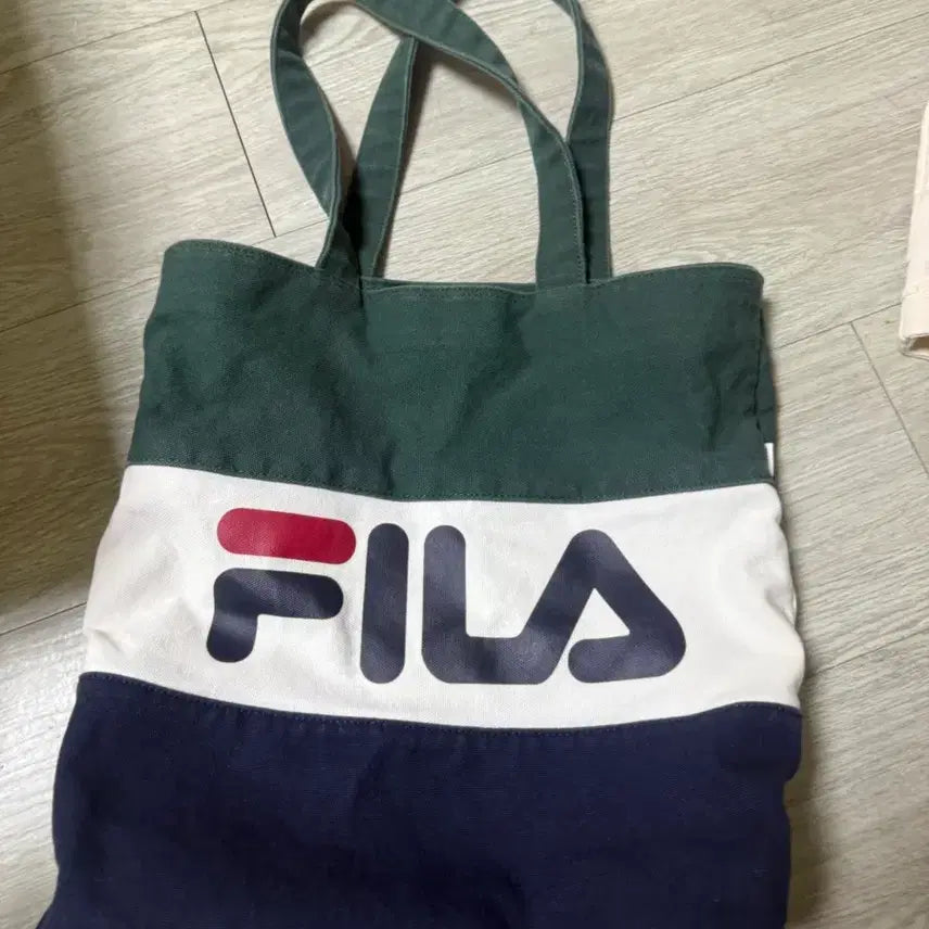 [BUNJANG] Fila Tricolor Tote Bag / 휠라 FILA 삼색 컬러 토트백