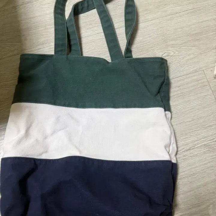 [BUNJANG] Fila Tricolor Tote Bag / 휠라 FILA 삼색 컬러 토트백