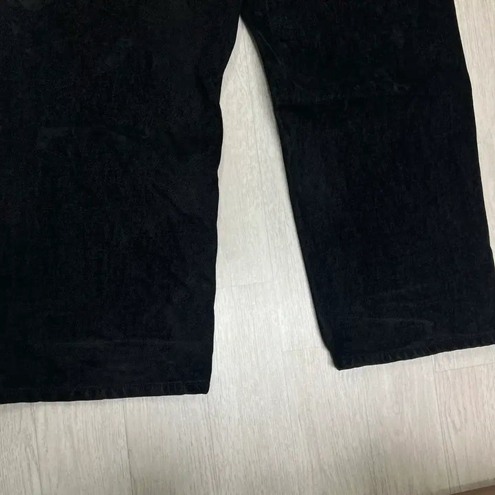 [BUNJANG] ZARA Velvet Denim Pants / [31] 자라 벨벳 데님 블랙