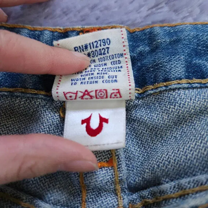 [BUNJANG] True Religion Jeans (Size 24) / [24] 트루릴리젼 청바지