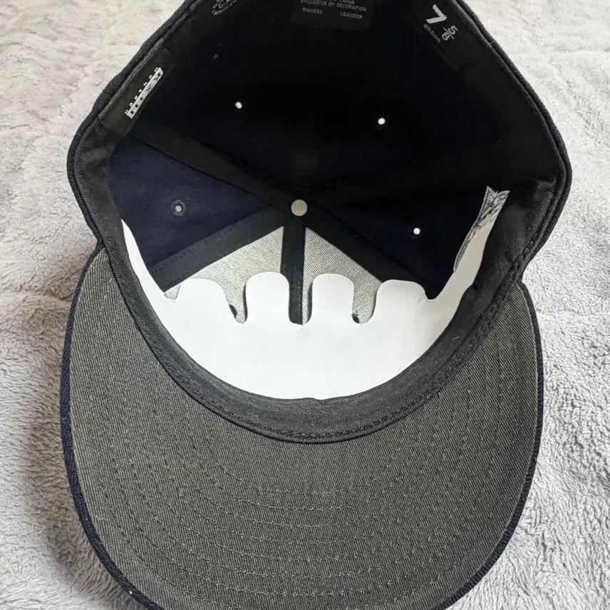 [BUNJANG] New Era x Keith Haring Navy Baseball Cap / 뉴에라 x 키스 별주 볼캡 네이비 7 5/8 사이즈 키스뉴에라 팝니다