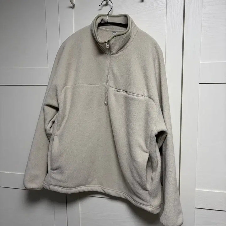 [BUNJANG] Uniqlo Fleece Half-Zip Ivory L / 유니클로 후리스 반집업 아이보리 L