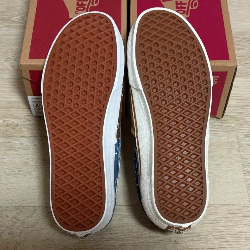 [SOLD OUT] 반스 에라/어센틱 (멀티컬러) 짝짝이 한켤레 265 새제품