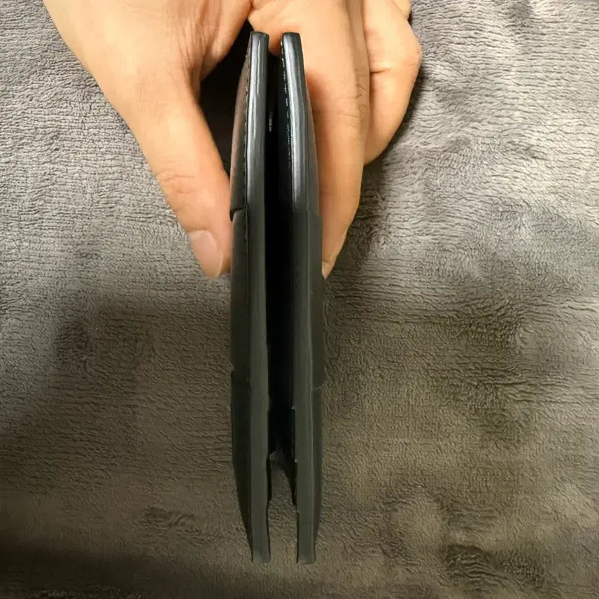 [SOLD OUT] 보테가베네타 플랩 카드지갑 블랙