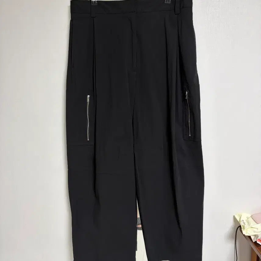[SOLD OUT] 코스 cos 팬츠 바지 새상품