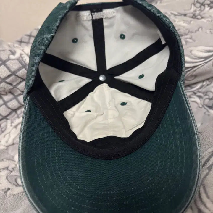 [BUNJANG] Supreme Pigment Dark Green Hat / 슈프림 피그먼트 다크그린