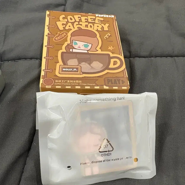 [BUNJANG] Pop Mart Skullpanda Pop Bean Coffee Factory Series Magnet (Sealed) / 미개봉) 팝마트 스컬판다 팝빈 커피 공장 시리즈 마그넷