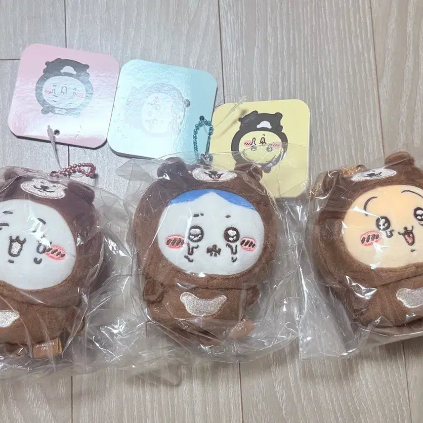 [BUNJANG] Chiikawa Mascot Malray Bear & Crying Mascot Bundle / 미개봉) 치이카와 마스코트 말레이곰 탈 우는 마스코트 일괄