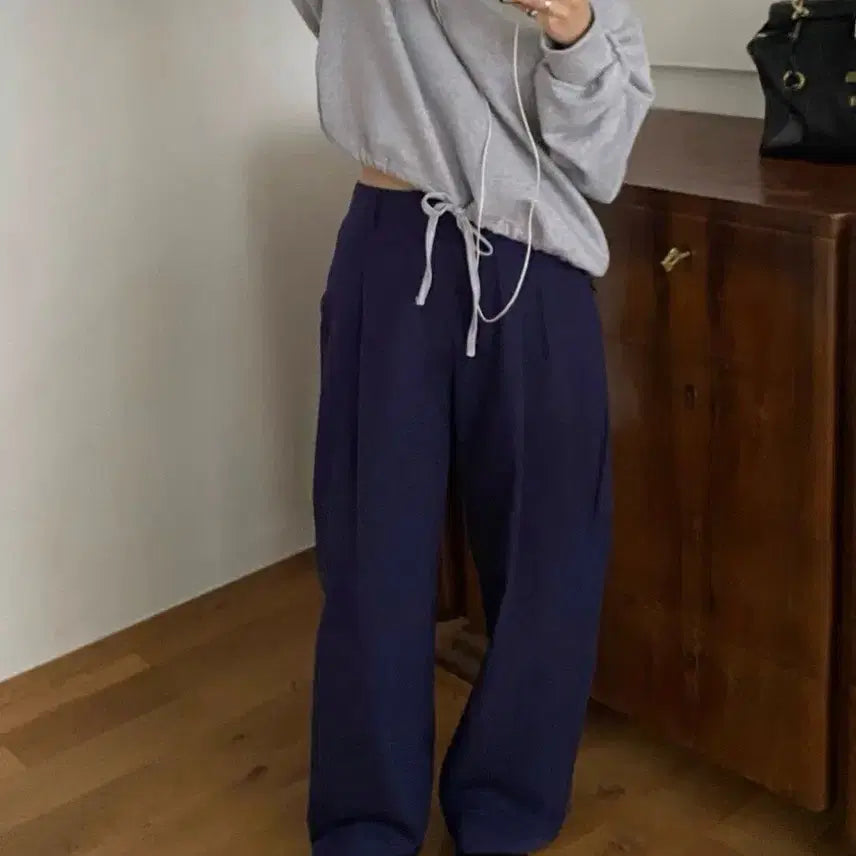 [BUNJANG] Off-Shoulder Sweatshirt - 4 Colors / <새상품> 오프숄더 맨투맨 4color
