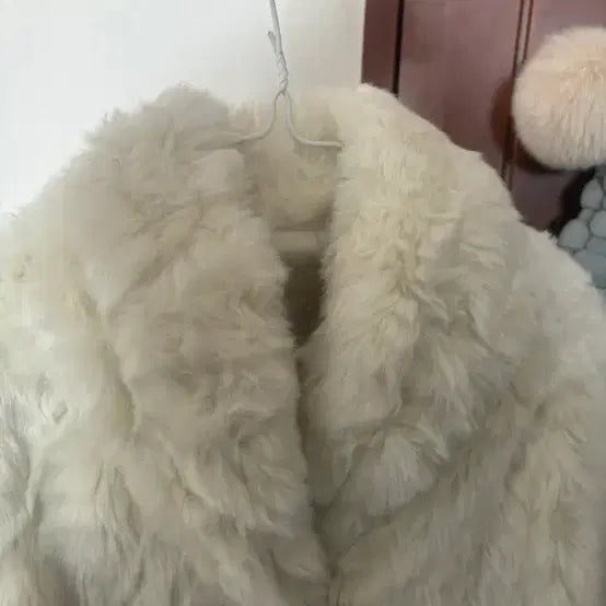 [BUNJANG] Unbranded Fur Jacket / 인스타에서 16만원 주고 산 퍼 자켓 (상태최상!)