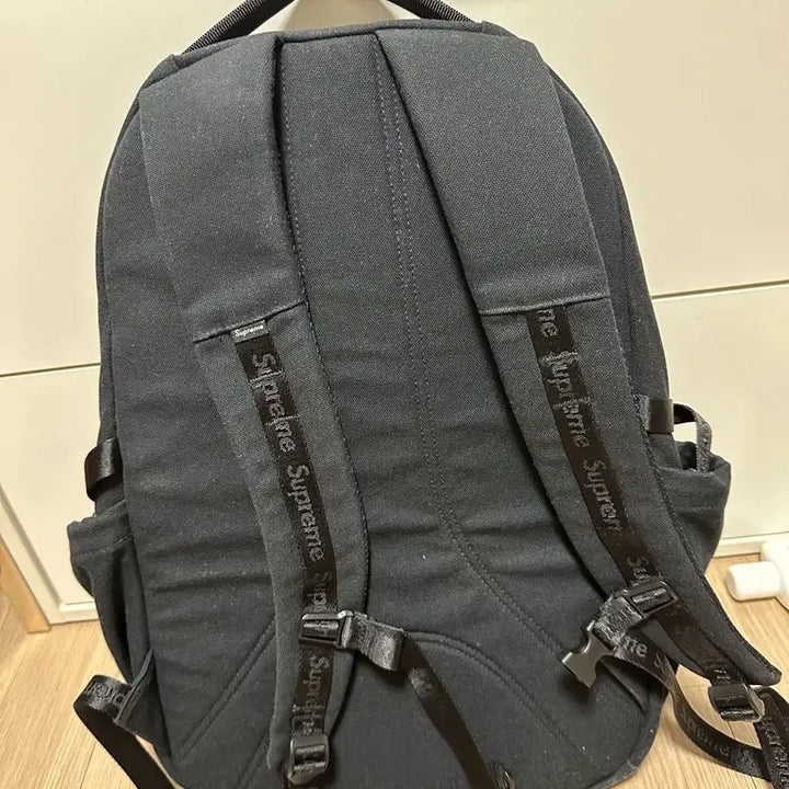 [BUNJANG] Supreme 25ss Backpack Black / 슈프림 25ss 백팩 블랙 판매합니다.