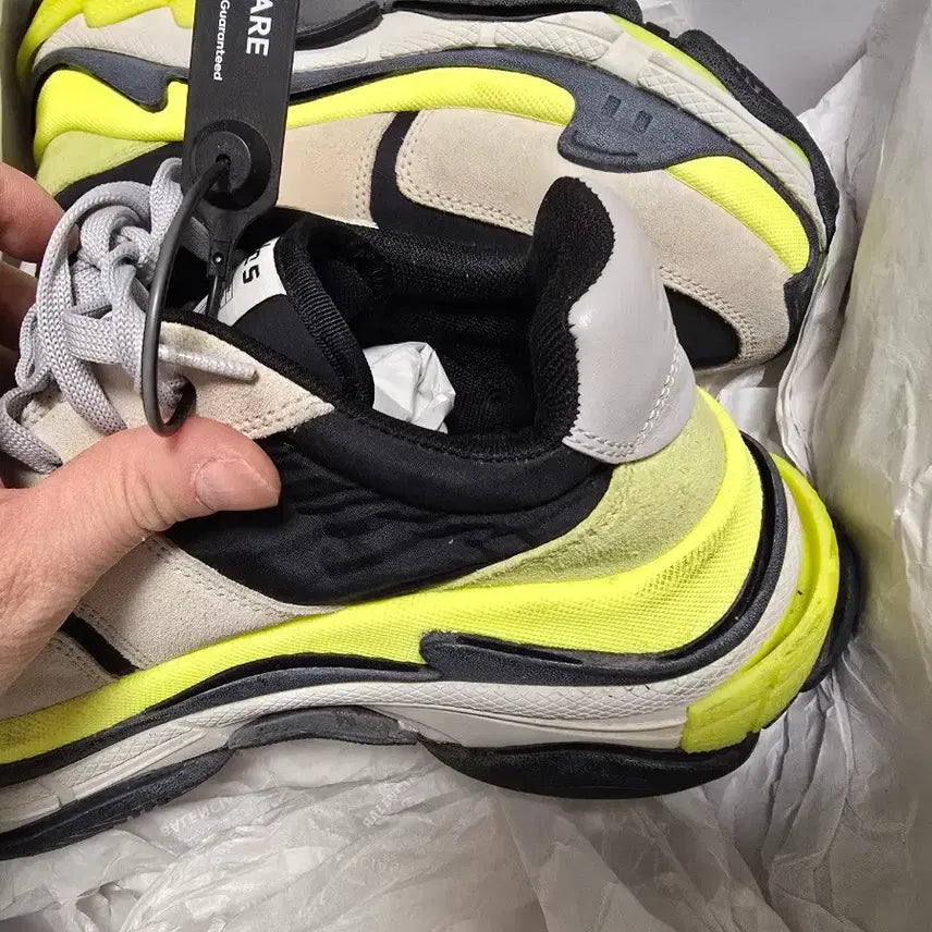[BUNJANG] Balenciaga Triple S 2.0 Size 40 / 발렌시아가 트리플s2.0 40