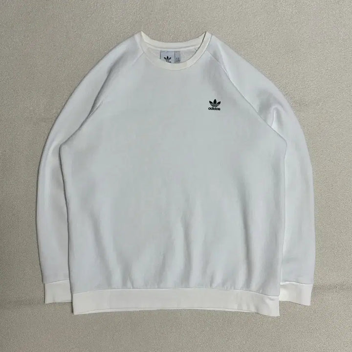 [BUNJANG] Adidas Essentials Crewneck Sweatshirt / 아디다스 에센셜 크루