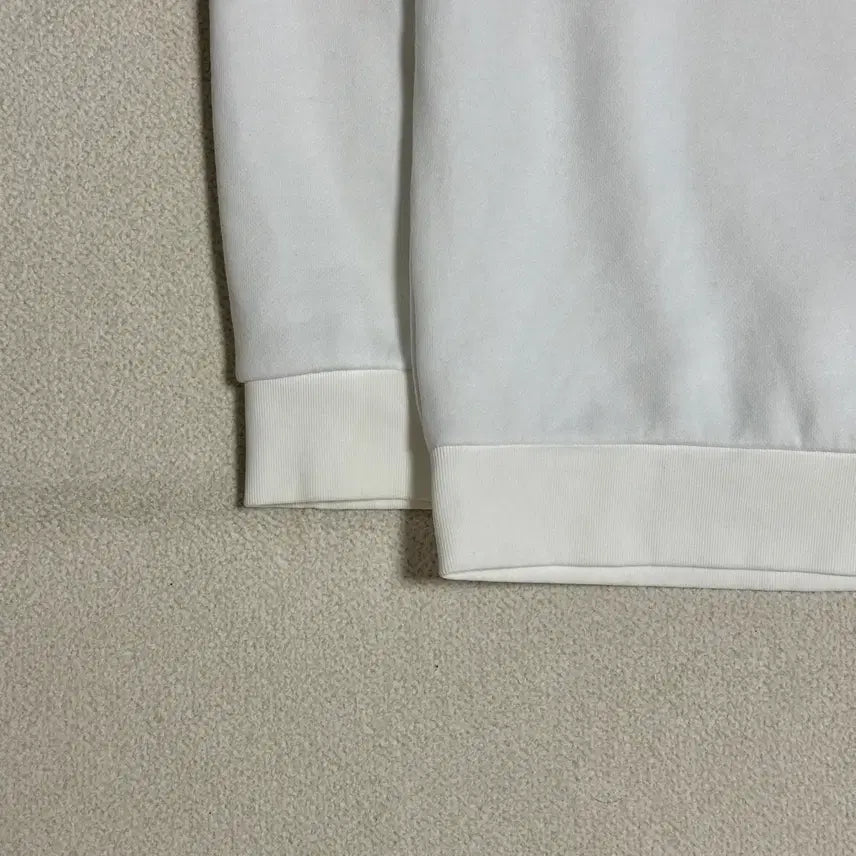 [BUNJANG] Adidas Essentials Crewneck Sweatshirt / 아디다스 에센셜 크루