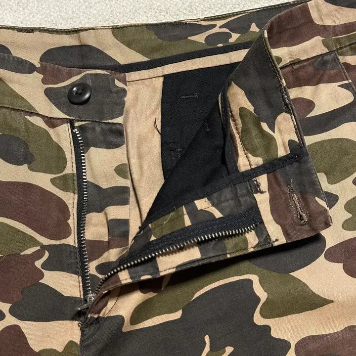 [BUNJANG] Carhartt Camo Seed Pants / 칼하트 카모 시드 팬츠