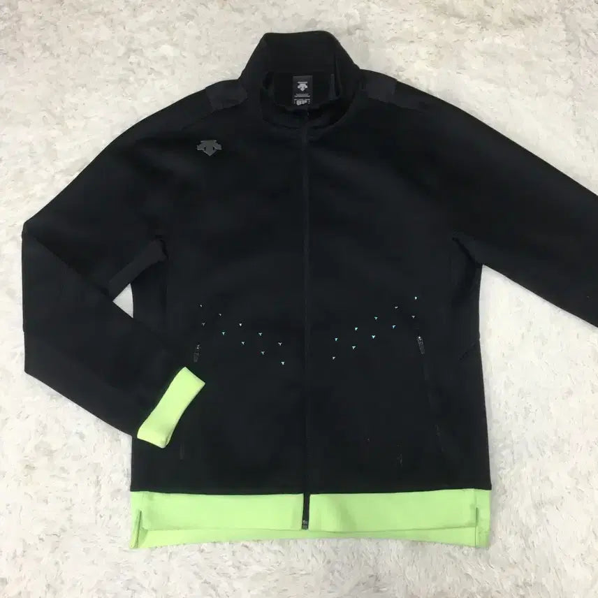 [BUNJANG] Descente Jacket 100 / 데상트 집업자켓 만원샵 BB25