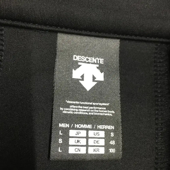 [BUNJANG] Descente Jacket 100 / 데상트 집업자켓 만원샵 BB25