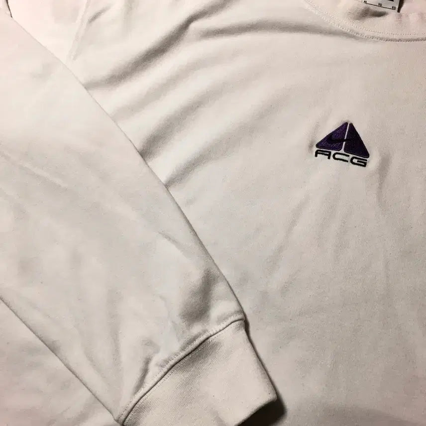 [BUNJANG] Nike ACG Long Sleeve T-Shirt (White) XL / 나이키 ACG 긴팔 티셔츠 화이트 XL