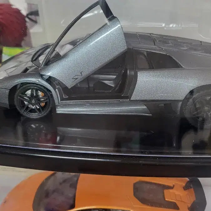 [BUNJANG] 1:24 Scale Red Sports Car Diecast Model / 1:24 다이캐스트