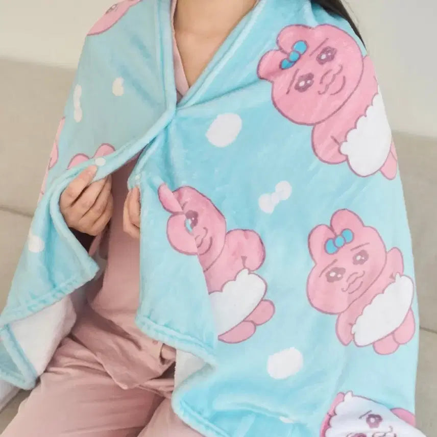 [SOLD OUT] 빤쮸토끼 극세사 담요 오빤쮸 우사기