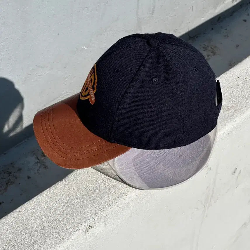 [BUNJANG] Warner Bros. Studio Navy Leather Ball Cap / [M-L] 워너브라더스 스튜디오 네이비 가죽 볼캡 모자
