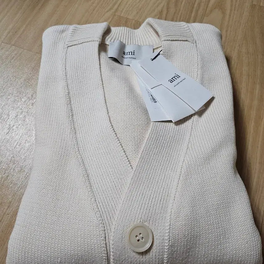 [BUNJANG] AMI Ivory Cardigan / 아미 AMI 아이보리색 가디건 새제품
