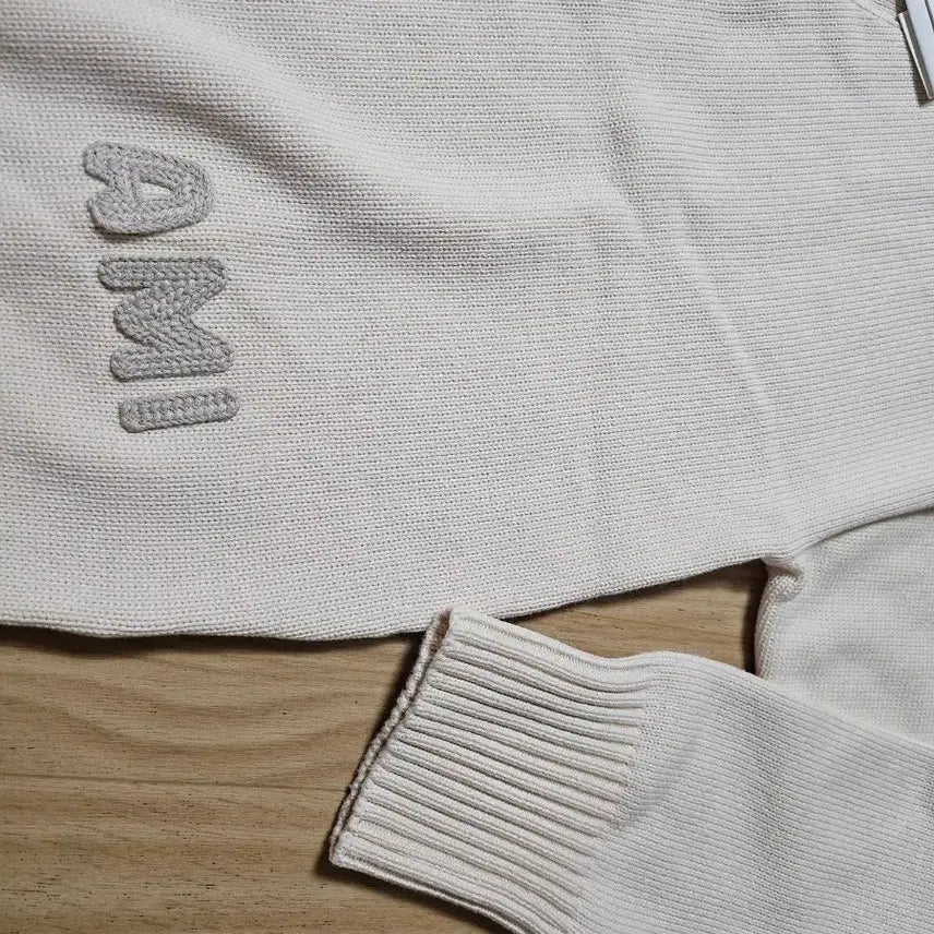 [BUNJANG] AMI Ivory Cardigan / 아미 AMI 아이보리색 가디건 새제품