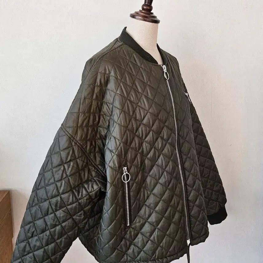 [BUNJANG] ZARA TRF Quilted Bomber Jacket (Khaki) - S/M / (단종레어)자라 TRF 카키 퀼팅 봄버 자켓 오버핏 간절기 아우터 S~M